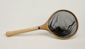 Small Tenkara-style wooden landing net: Curly Maple with an accent of walnut