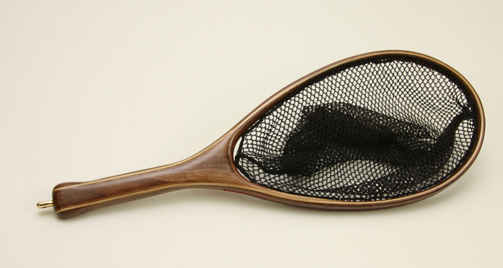 Smaller landing net in shades of Walnut