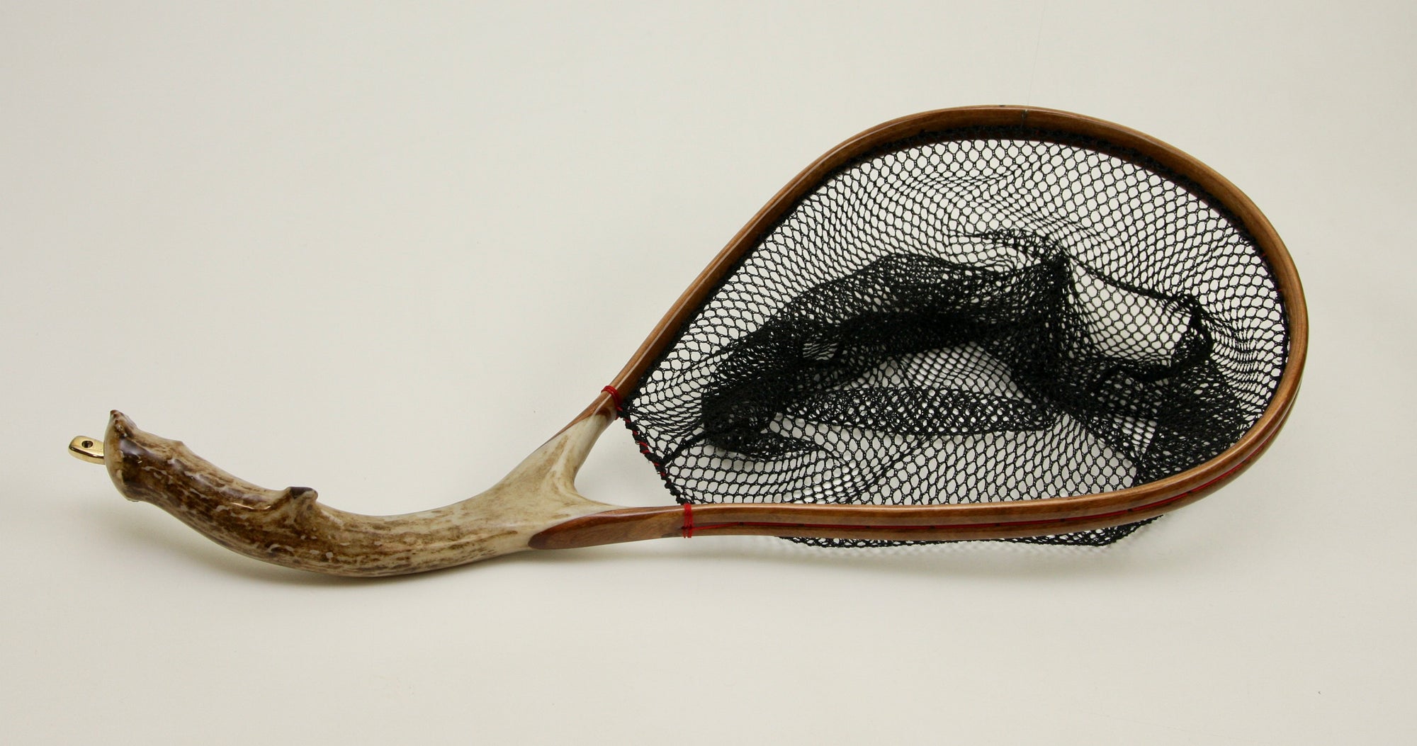 Medium sized Fly Fishing Net: Deer Antler and Cherry